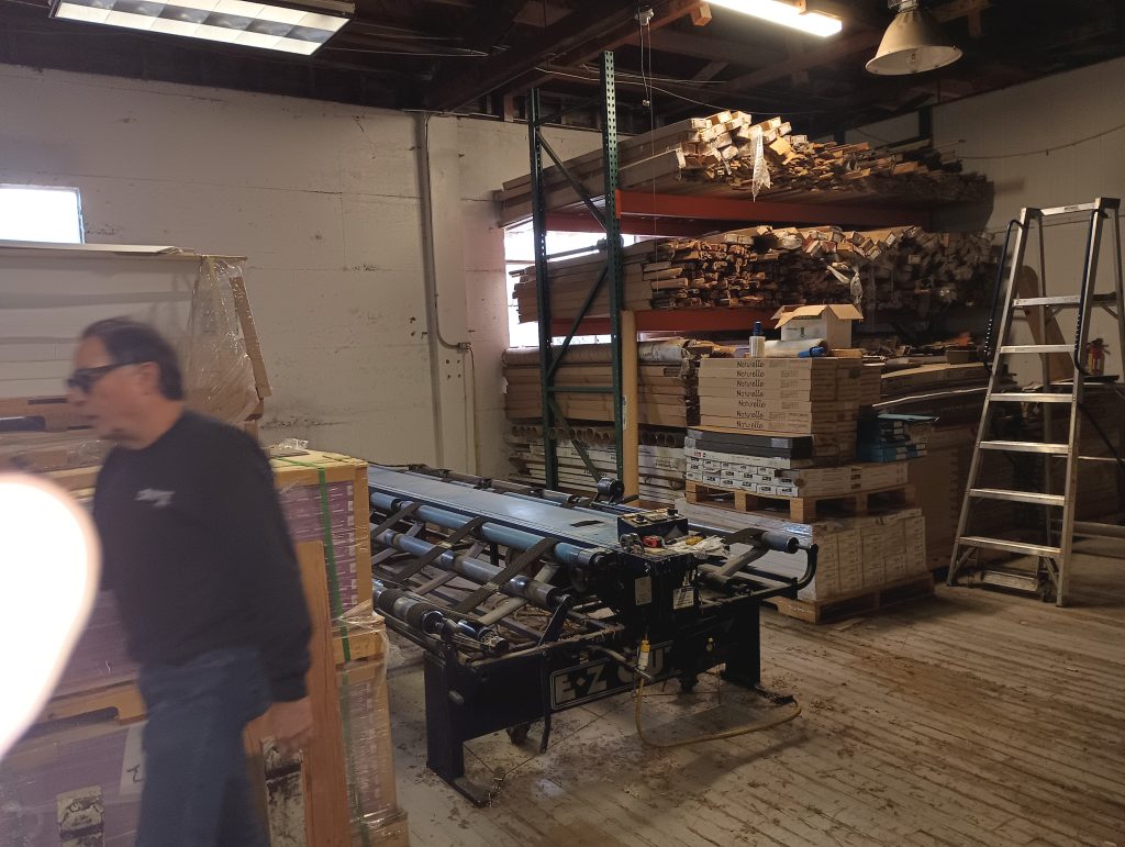 Professional carpet cutting warehouse